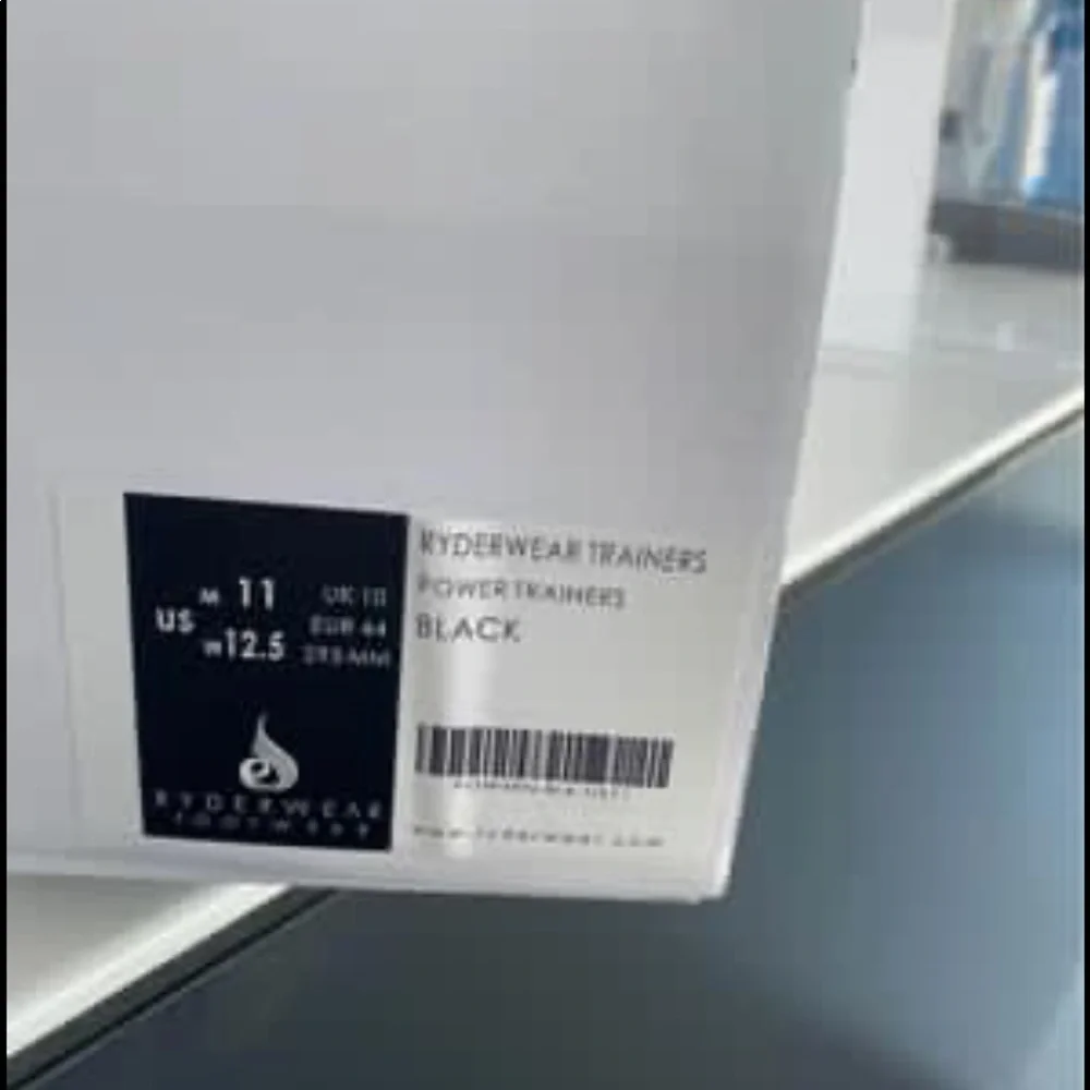Mens size 11 Ryderwear training shoes. Never worn. - Picture 3 of 3